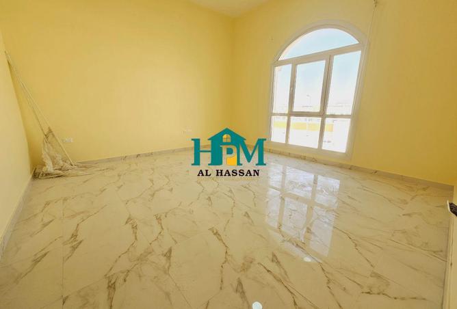 77810765 - Property Image 2