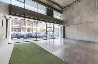 محل - استوديو - 1 حمام للايجار في مركز الجود - القوز - دبي