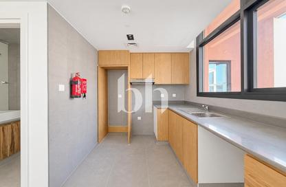 Apartment - 2 - 3 for sale in Al Mamsha - Muwaileh - Sharjah