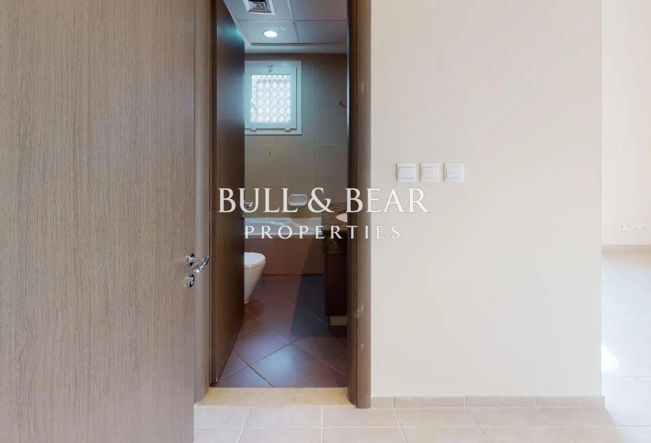 4BR+Maid | Near Pool & Park | Big Plot photo 16