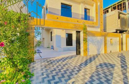 Villa - 5 Bedrooms - 7 Bathrooms for sale in Al Yasmeen 1 - Al Yasmeen - Ajman