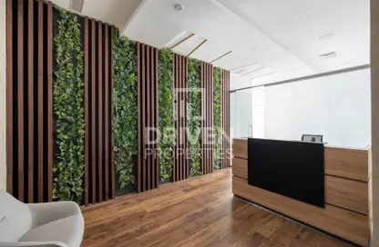 مكتب - استوديو للايجار في برج بارك لين - الخليج التجاري - دبي