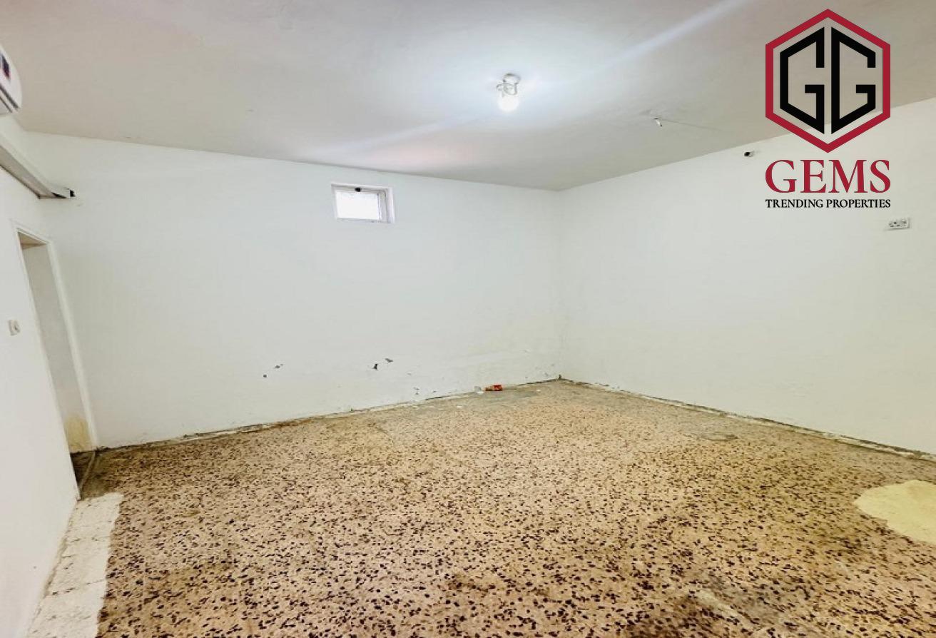 GROUND FLOOR | BEST FOR COMMERICAL USAGE | MODERN photo 8
