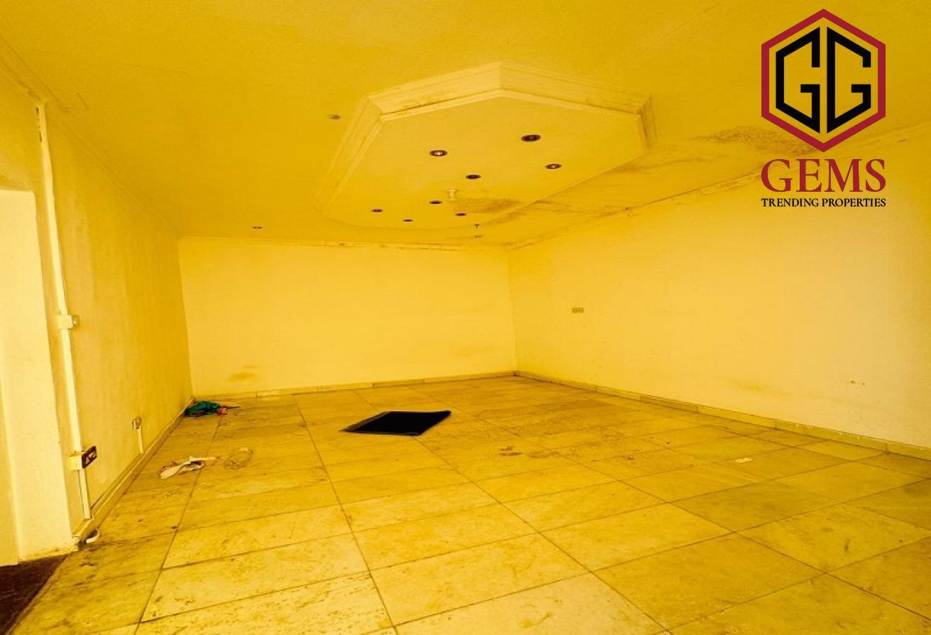 GROUND FLOOR | BEST FOR COMMERICAL USAGE | MODERN photo 12