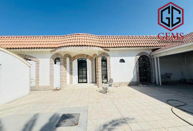 141927490 - Property Main Image