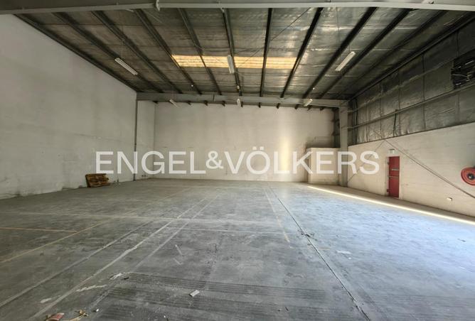 130211943 - Property Main Image
