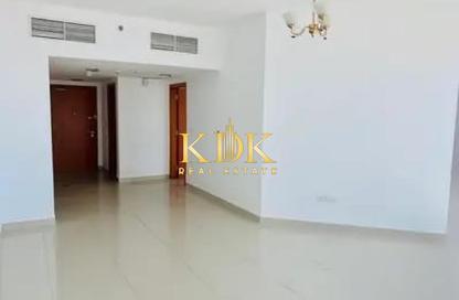Apartment - 1 Bedroom - 2 Bathrooms for rent in Cricket Tower - Dubai Sports City - Dubai