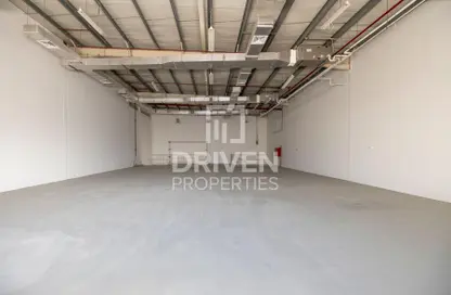 Warehouse - Studio for rent in Amaya Plaza - Nadd Al Hammar - Dubai
