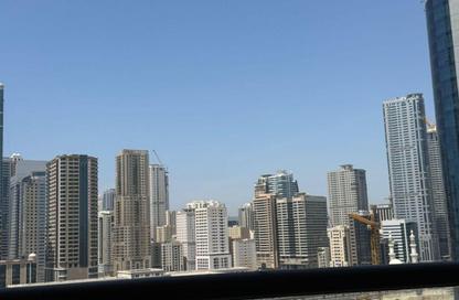 Apartment - 3 Bedrooms - 4 Bathrooms for rent in Al Khan Lagoon Tower - Al Khan Lagoon - Al Khan - Sharjah