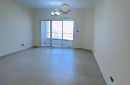 شقة - 2 غرف نوم - 3 حمامات للبيع في كورنيش الخان - الخان - الشارقة