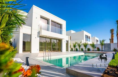 Villa - 5 Bedrooms - 6 Bathrooms for rent in Sunrise Living at Jumeirah Park - District 9 - Jumeirah Park - Dubai