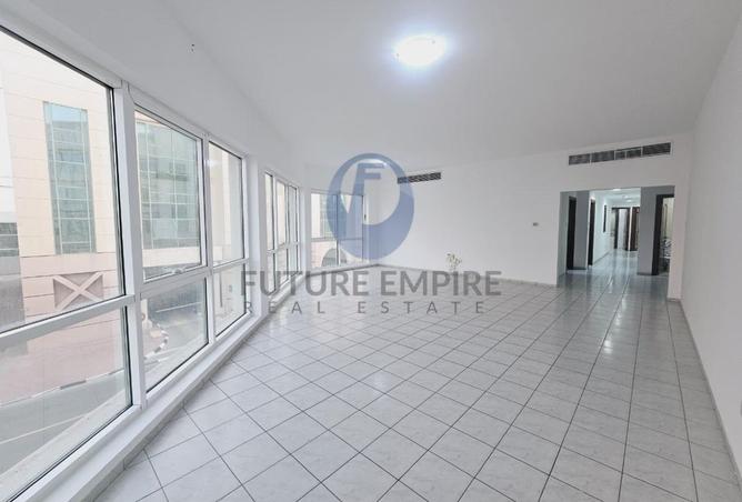 80690870 - Property Image 3