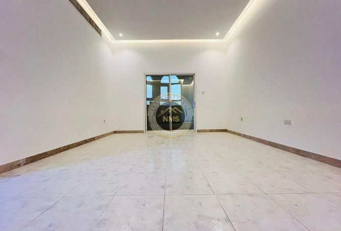 56532188 - صورة العقار 3