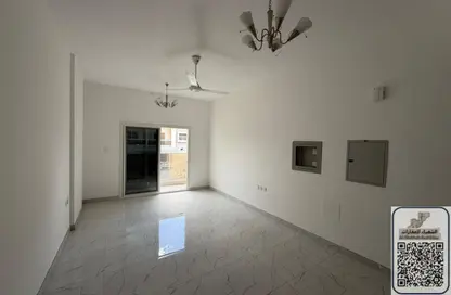 شقة - 2 غرف نوم - 2 حمامات للايجار في 2 المويهات - المويهات - عجمان