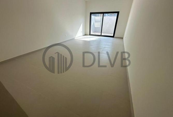 98705371 - Property Image 3