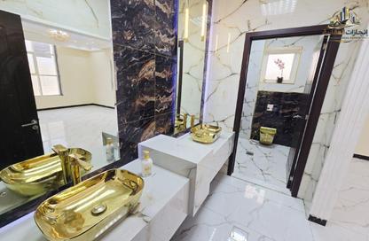 Villa - 5 Bedrooms - 7 Bathrooms for rent in Al Yasmeen 1 - Al Yasmeen - Ajman