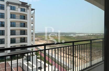 Apartment - 2 Bedrooms - 3 Bathrooms for sale in Views F - Yas Golf Collection - Yas Island - Abu Dhabi