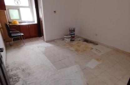 Apartment - Studio - 1 Bathroom for rent in Al Butina 9 Building - Al Butina - Sharjah Apartment - Studio - 1 Bathroom for rent in Al Butina 9 Building - Al Butina - Sharjah