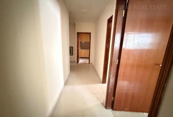 94008709 - Property Image 3