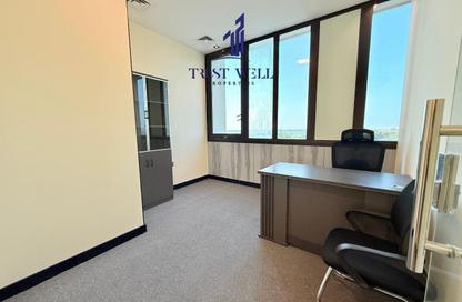 Office Space - Studio - 5 Bathrooms for rent in Dar Al Salam Building - Corniche Road - Abu Dhabi Office Space - Studio - 5 Bathrooms for rent in Dar Al Salam Building - Corniche Road - Abu Dhabi