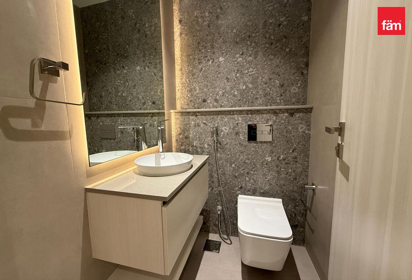 WiFi Free | Spacious | Brand New photo 11