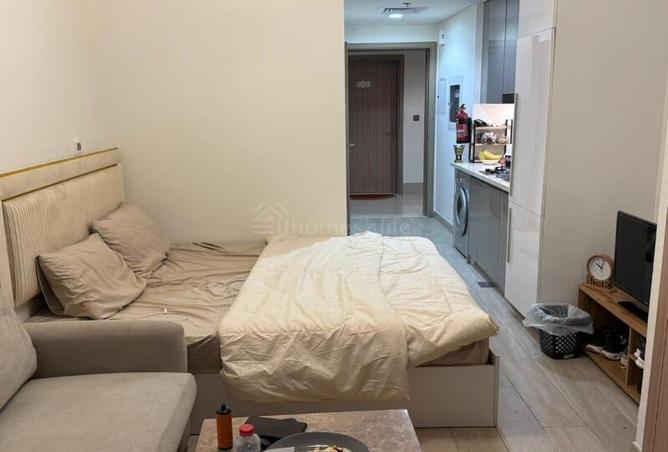 82814802 - Property Image 2