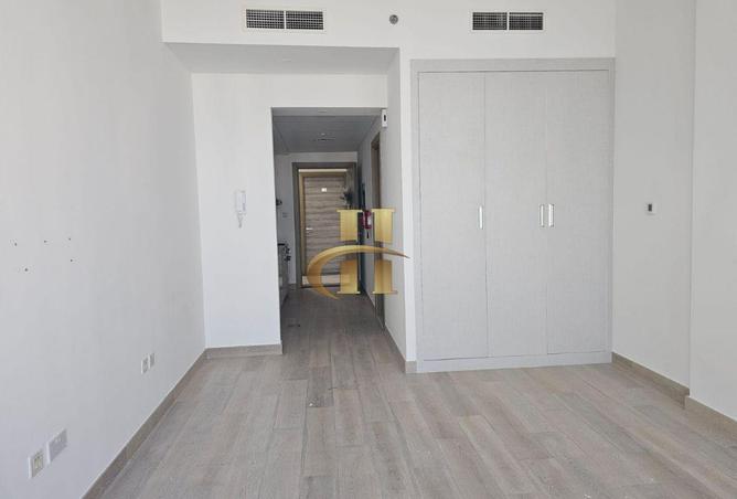 56938304 - Property Main Image