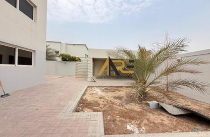 Villa - 5 Bedrooms - 7+ Bathrooms for rent in Barashi - Al Badie - Sharjah