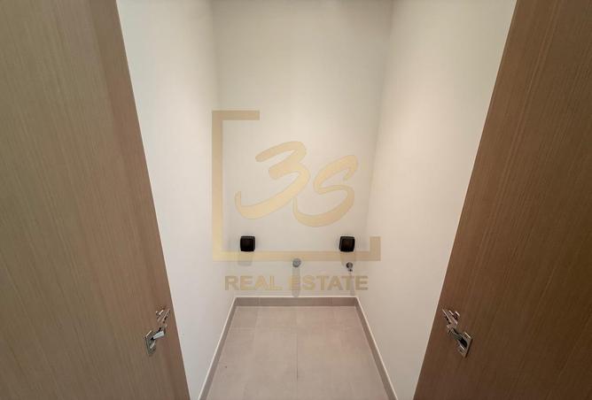 103276428 - Property Main Image