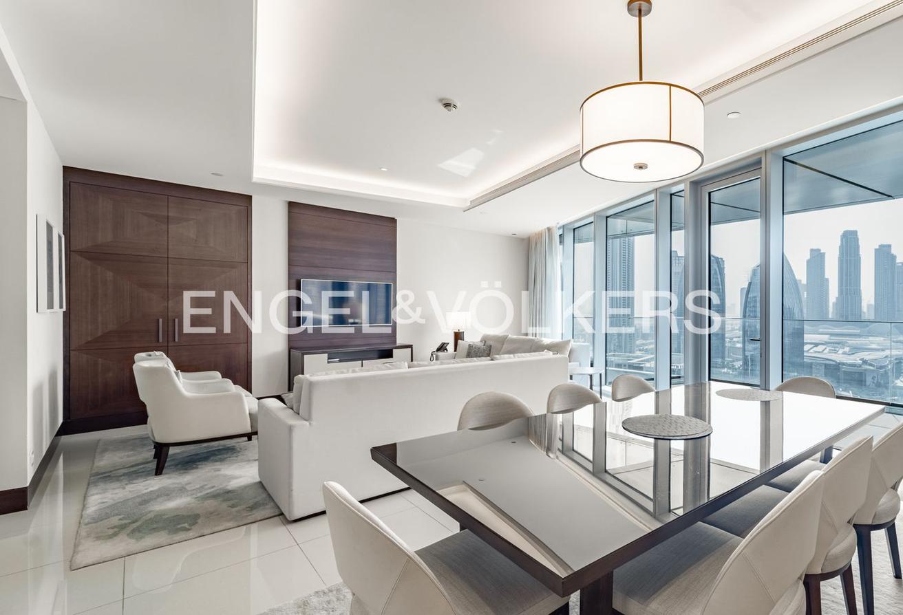 Burj Khalifa View | Luxurious | Premium photo 6