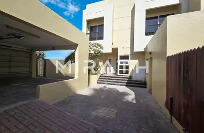 Villa - 4 Bedrooms - 4 Bathrooms for rent in Umm Suqeim 1 Villas - Umm Suqeim 1 - Umm Suqeim - Dubai