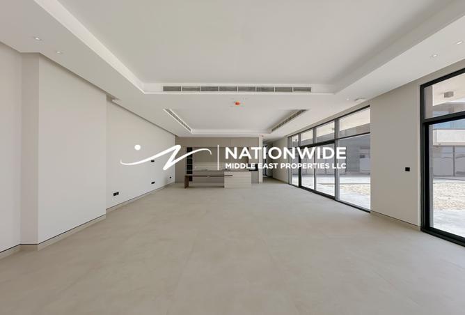 135609974 - Property Image 3