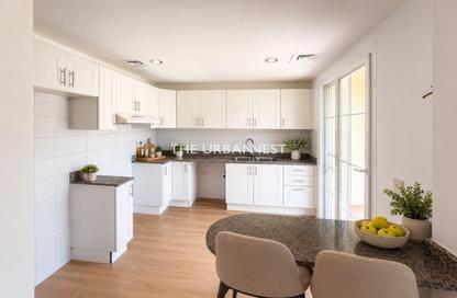 Villa - 3 Bedrooms - 3 Bathrooms for rent in Springs 2 - The Springs - Dubai