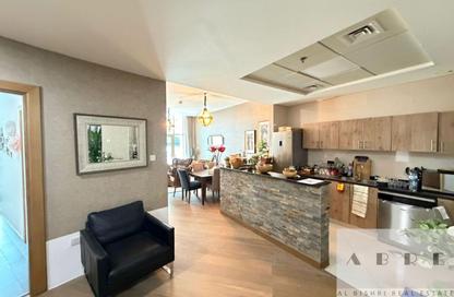 Apartment - 3 - 4 for rent in Continental Tower - Dubai Marina - Dubai
