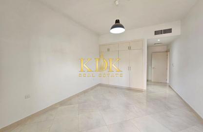 Villa - 4 - 6 for rent in Garden Lane Villas - District 15 - Jumeirah Village Circle - Dubai