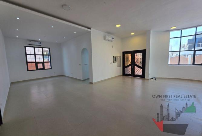 100837076 - Property Image 2