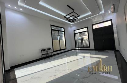 Villa - 4 Bedrooms - 6 Bathrooms for rent in Al Yasmeen 1 - Al Yasmeen - Ajman