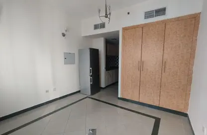 شقة - 4 حمامات للايجار في برج الشاهد - برشا هايتس (تيكوم) - دبي