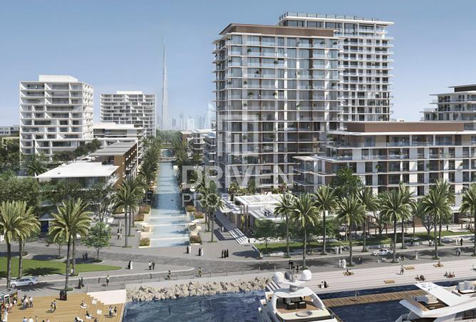 Modern Apartment with Serene Waterfront Views