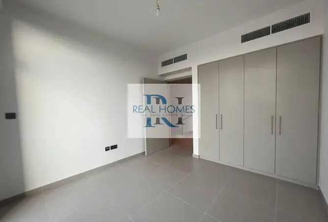 156917369 - Property Image 3