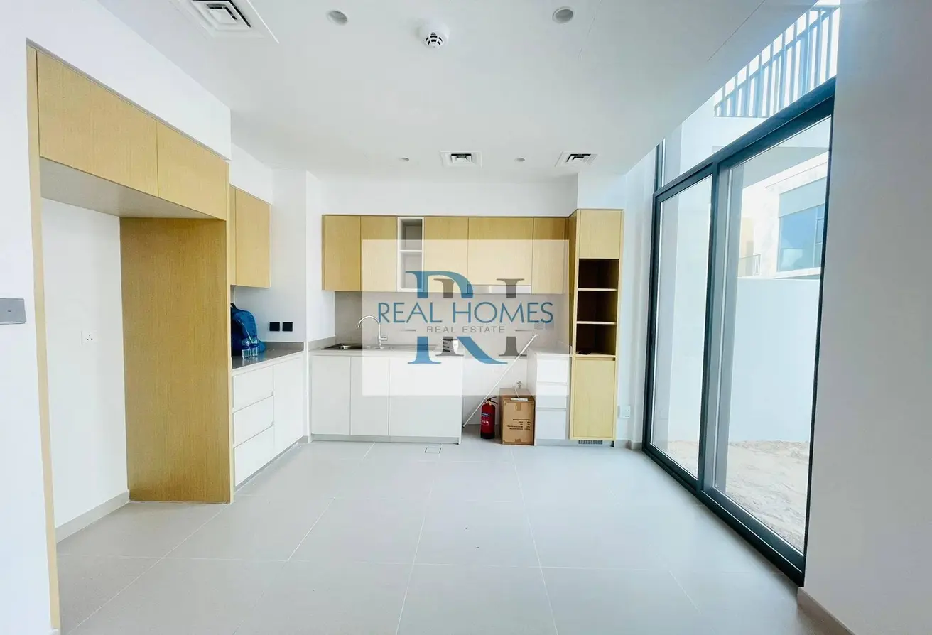156917369 - Property Main Image