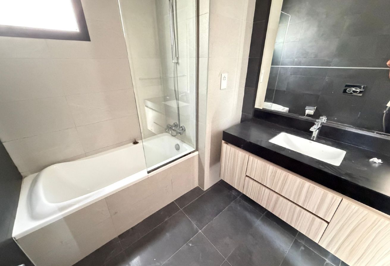 Marbella 5BR Villa | Spacious | Prime Location