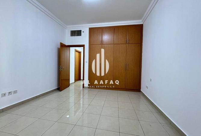 73843208 - الصورة الرئيسية للعقار