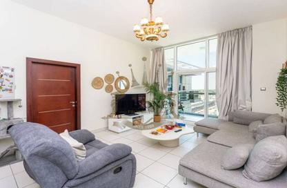 Apartment - 1 - 2 for sale in Glitz 1 - Glitz - Dubai Studio City - Dubai