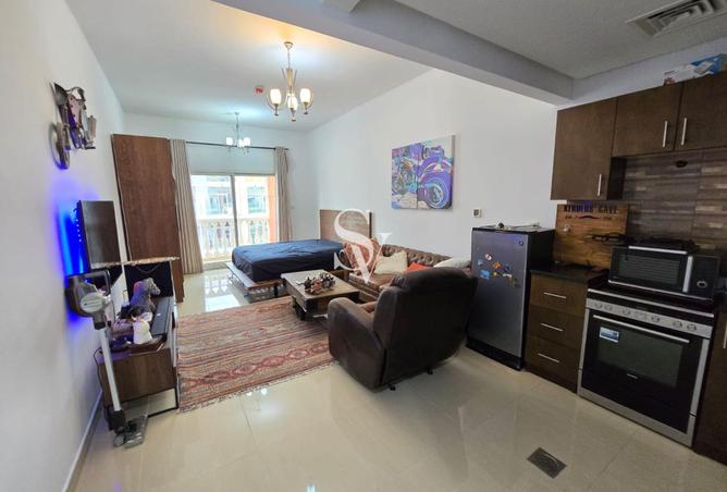 74240262 - Property Image 2