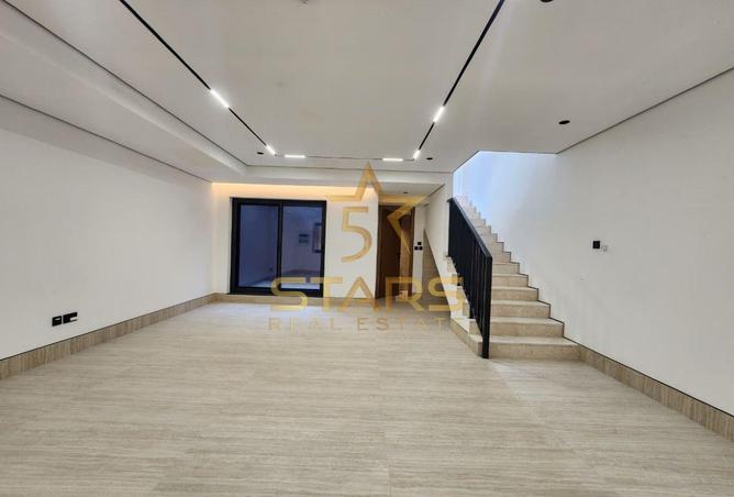 16163419 - Property Main Image