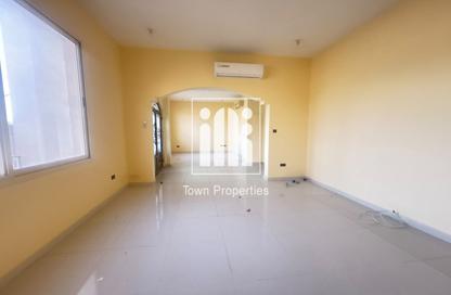 Villa - Studio - 6 for rent in Shakhbout City - Abu Dhabi