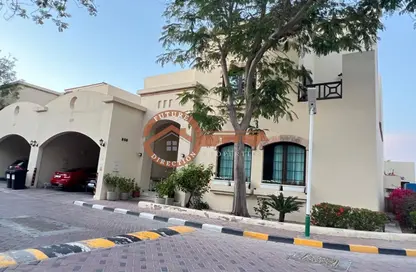 Compound - 5 Bedrooms - 6 Bathrooms for rent in Al Qurm Compound - Al Qurm - Abu Dhabi