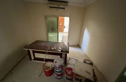 شقة - غرفة نوم - 1 حمام للايجار في برج الكورنيش - طريق كورنيش عجمان - عجمان