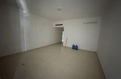 Apartment - 1 Bedroom - 2 Bathrooms for rent in Al Rashidiya Towers - Al Rashidiya - Ajman Downtown - Ajman